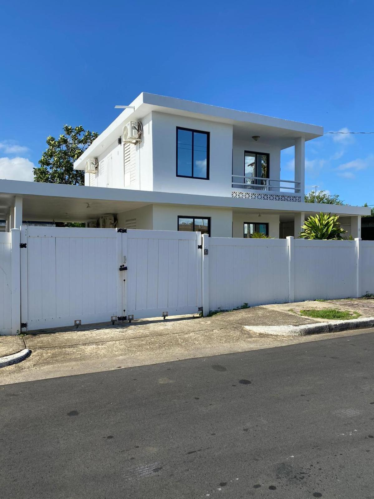 Tropical Getaway Villa Aguadilla Buitenkant foto